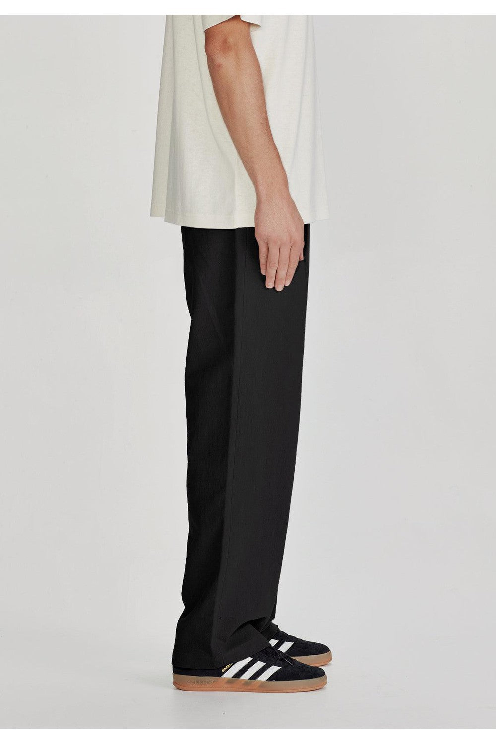 Commoners Linen/Cotton Pleat Front Pant - Black | COMMONERS | Mad About The Boy