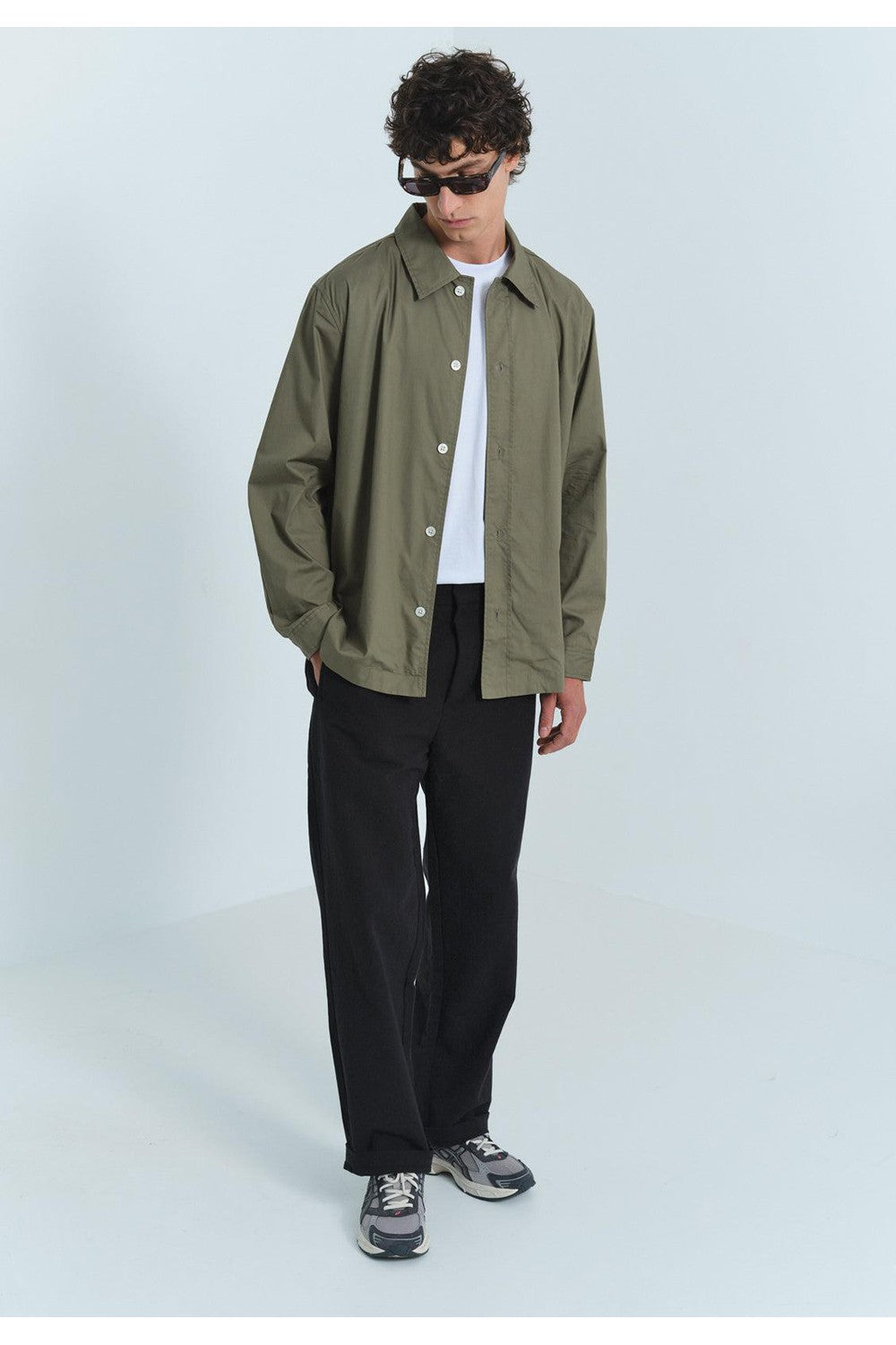 Commoners Box Fit LS Poplin Shirt Olive | COMMONERS | Mad About The Boy