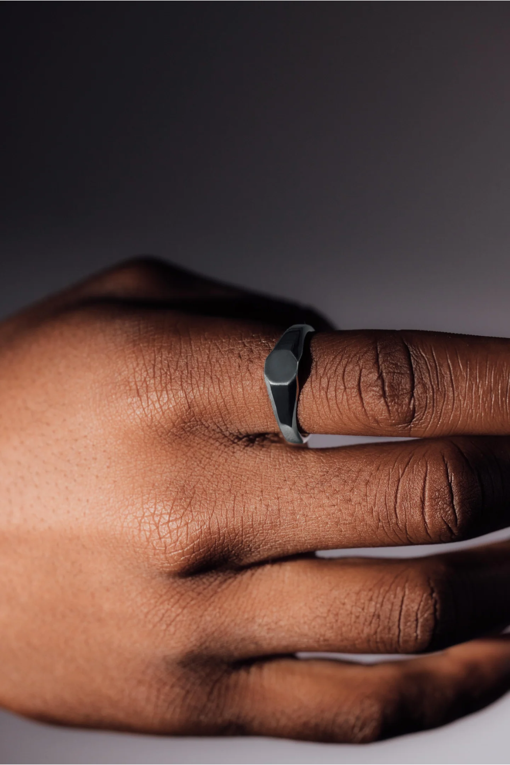 Slim Signet | DON DU CIEL | Mad About The Boy