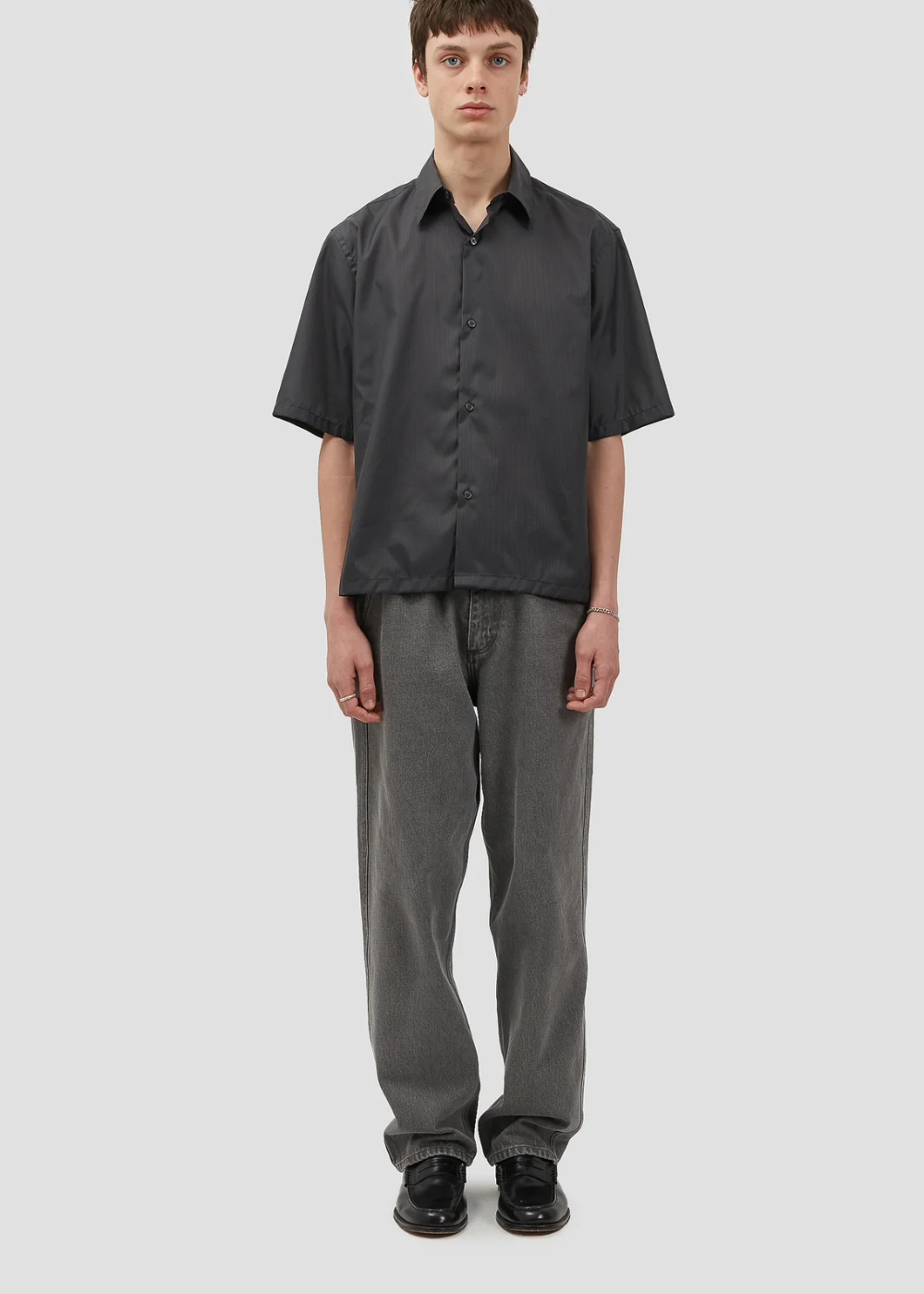 S/S Shirt Nylon Dark Grey | Fairly Normal | Mad About The Boy