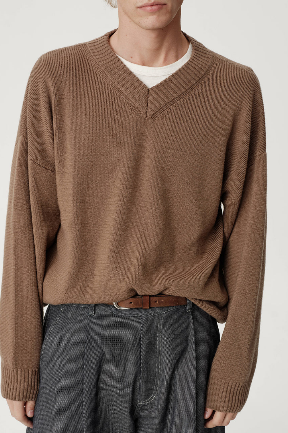 ASHA JASPER. - V-Neck Merino Knit / Mushroom | ASHA JASPER | Mad About The Boy