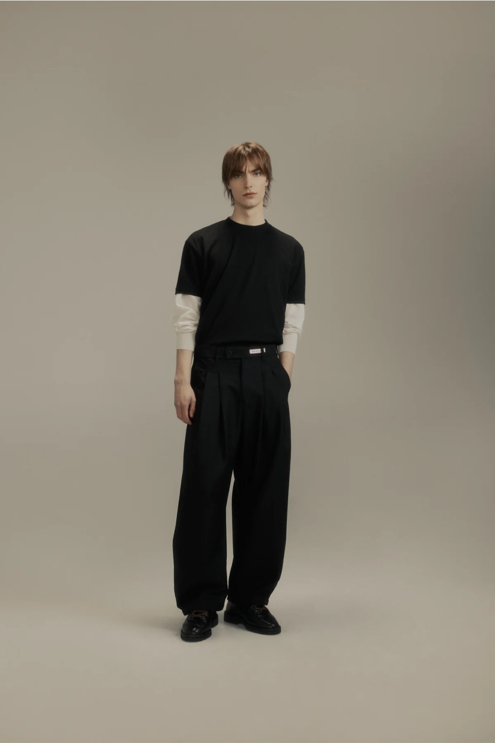 Dart Knee Pleated Trousers / Black Suiting | PORTER JAMES SPORTS | Mad About The Boy