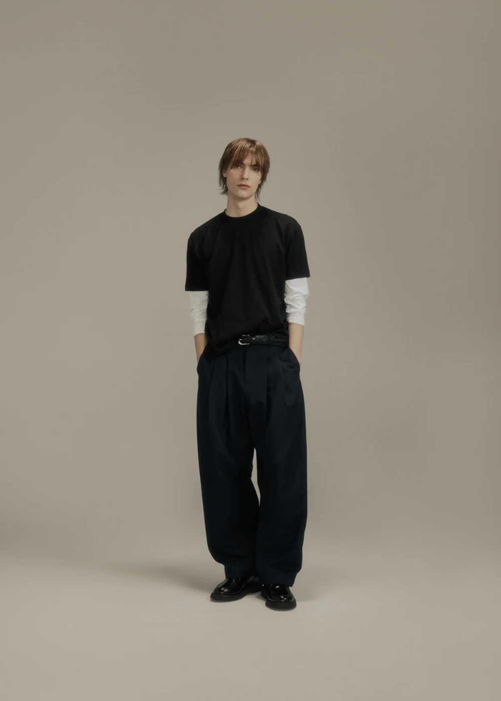Dart Knee Pleated Trousers / Navy Suiting | PORTER JAMES SPORTS | Mad About The Boy