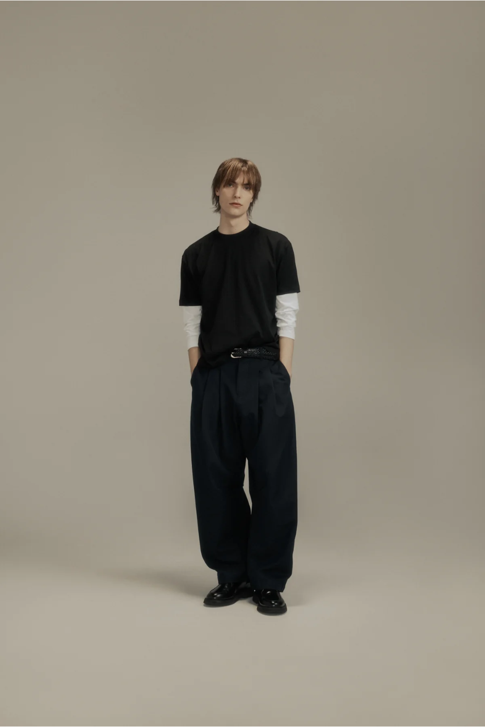 Dart Knee Pleated Trousers / Navy Suiting | PORTER JAMES SPORTS | Mad About The Boy