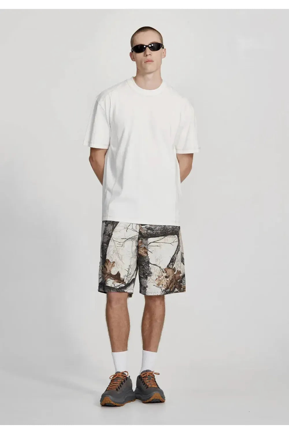 Carpenter Short - Light Foliage COMMONERS | COMMONERS | Mad About The Boy