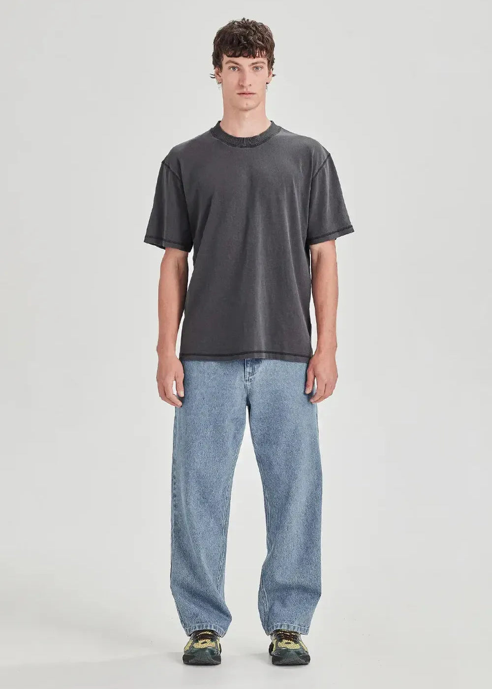 Commoners Studio Tee Vintage Grey | COMMONERS | Mad About The Boy