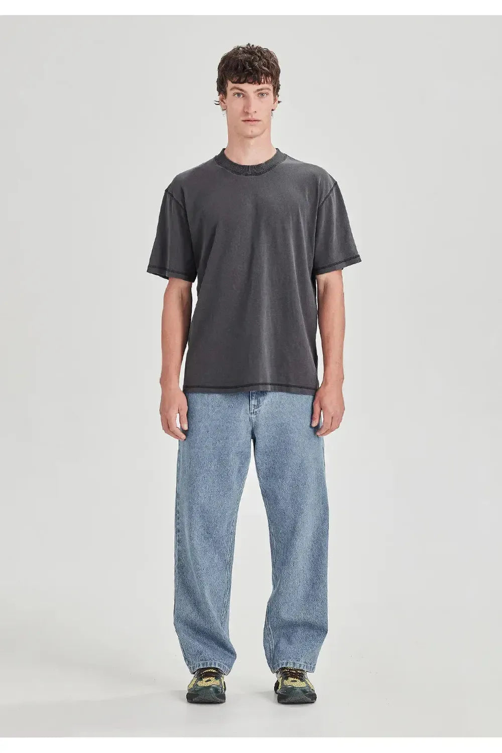 Commoners Studio Tee Vintage Grey | COMMONERS | Mad About The Boy