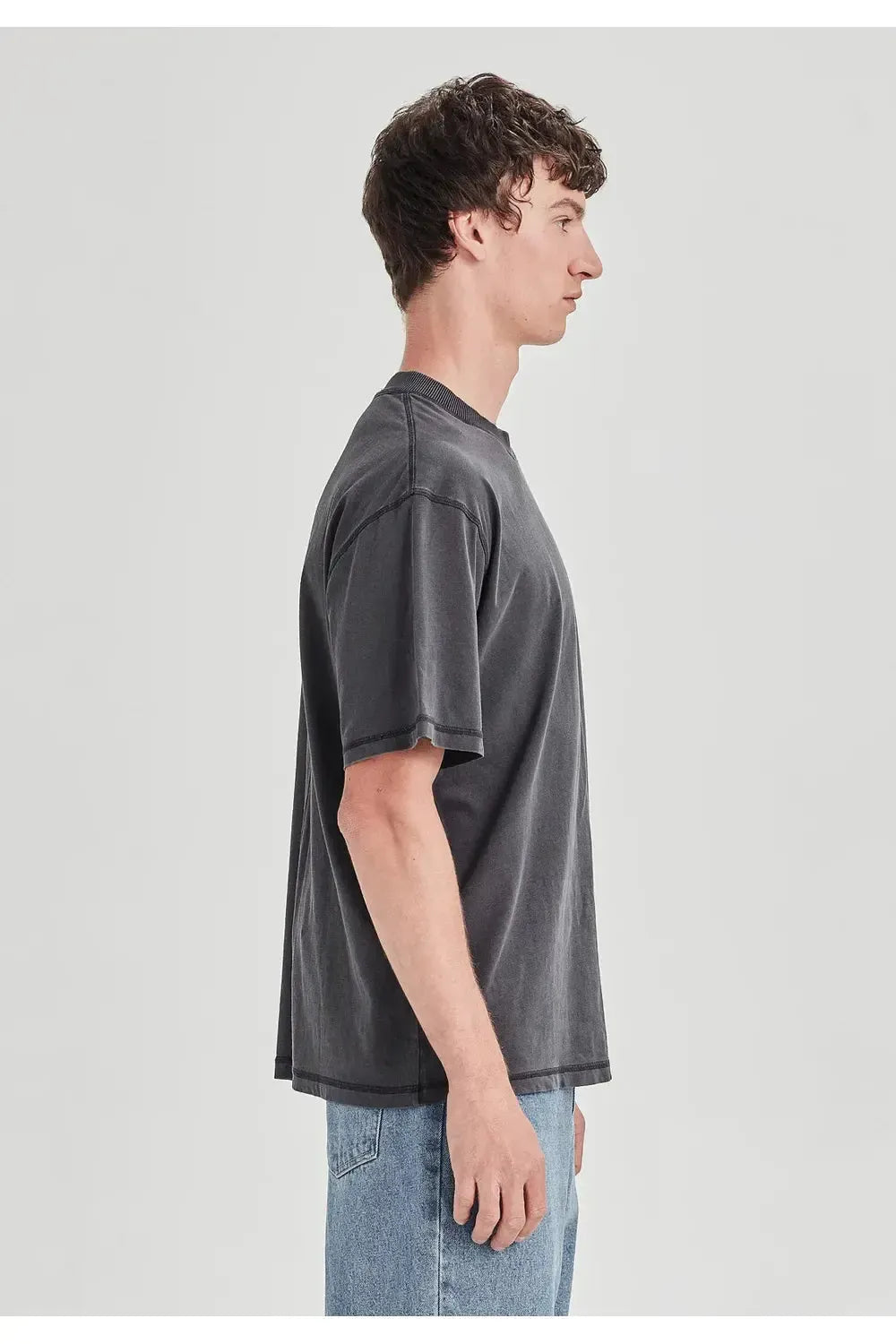 Commoners Studio Tee Vintage Grey | COMMONERS | Mad About The Boy