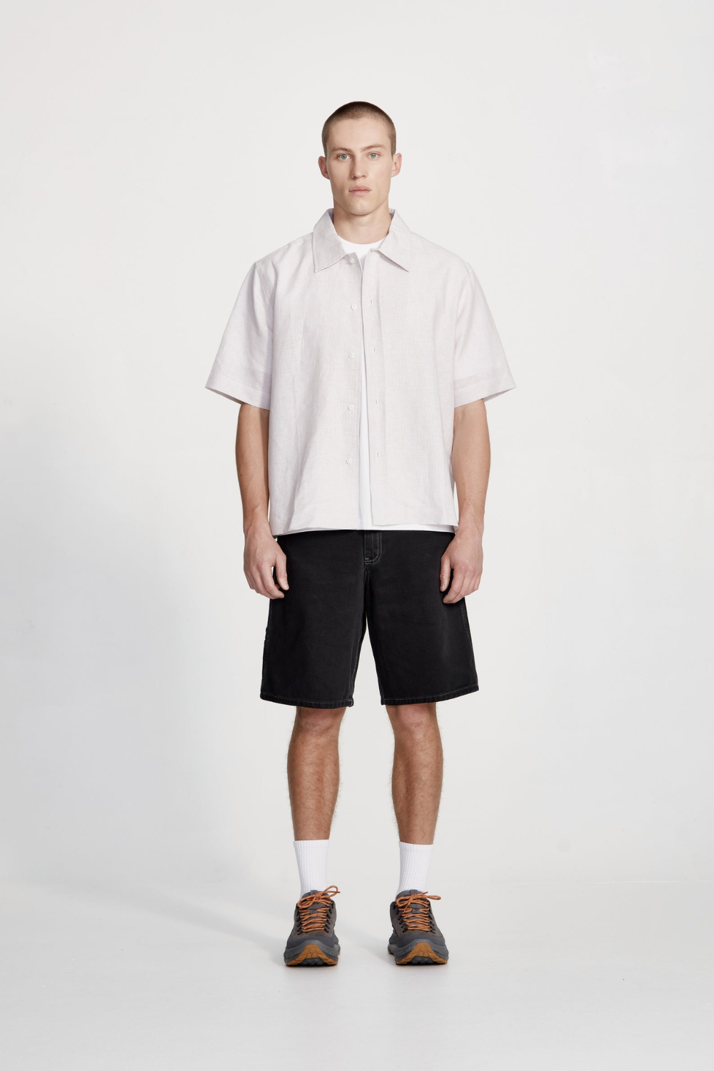 Commoners Carpenter Short, Vintage Black | COMMONERS | Mad About The Boy