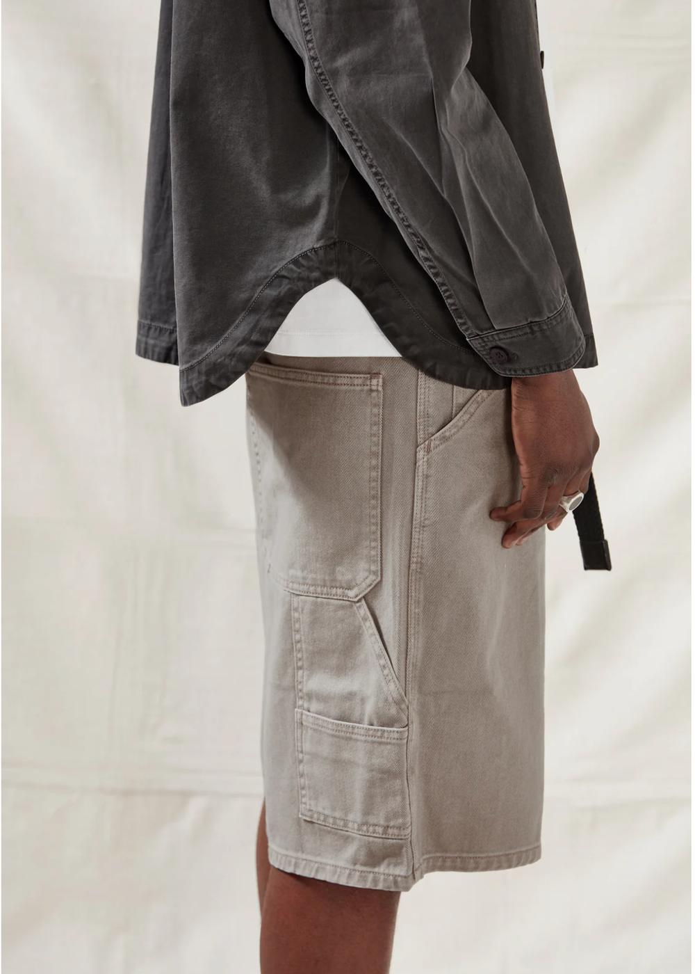 Commoners Carpenter Short Vintage Smoke | COMMONERS | Mad About The Boy