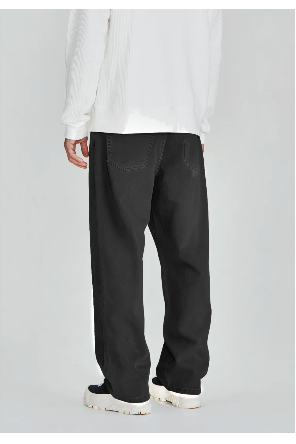 LOOSE FIT DRILL JEAN, VINTAGE BLACK | COMMONERS | Mad About The Boy